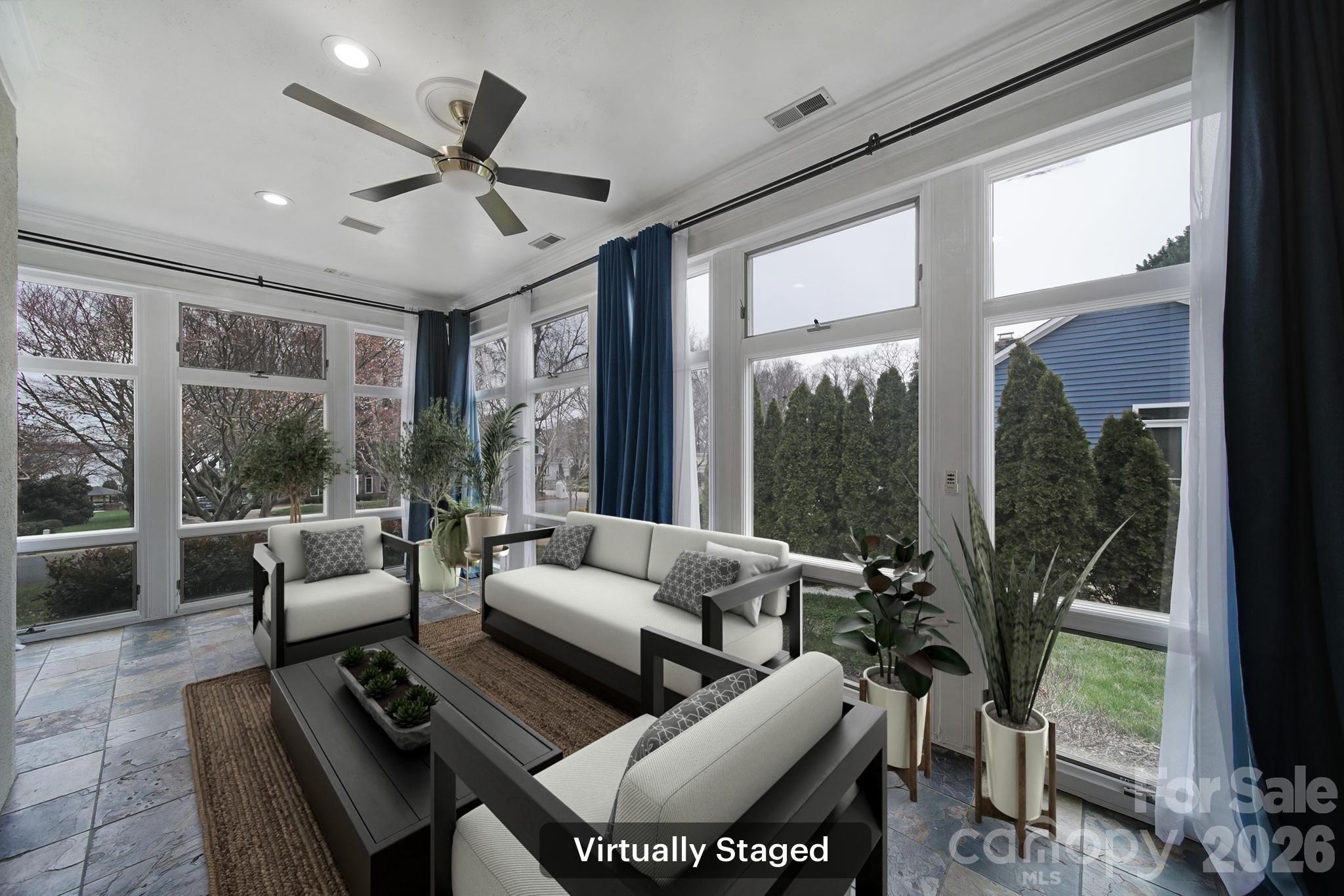 Royal Pointe - Residential