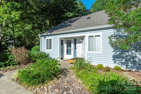 104 Llama Vista Way Black Mountain NC 28711