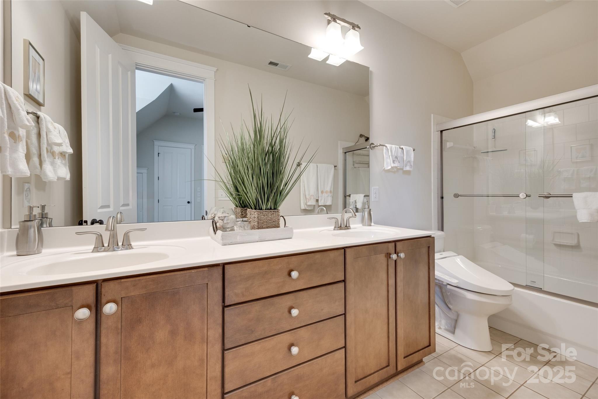 Rosapenny Penninsula - Residential