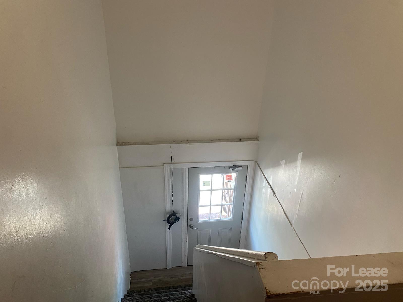 1966 Lakeview Road Apt 12