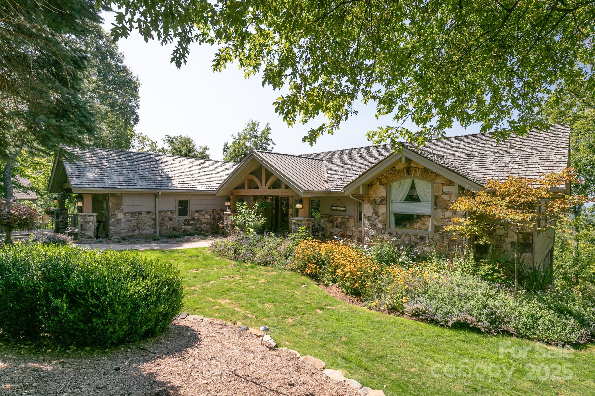 218 Slickrock Road