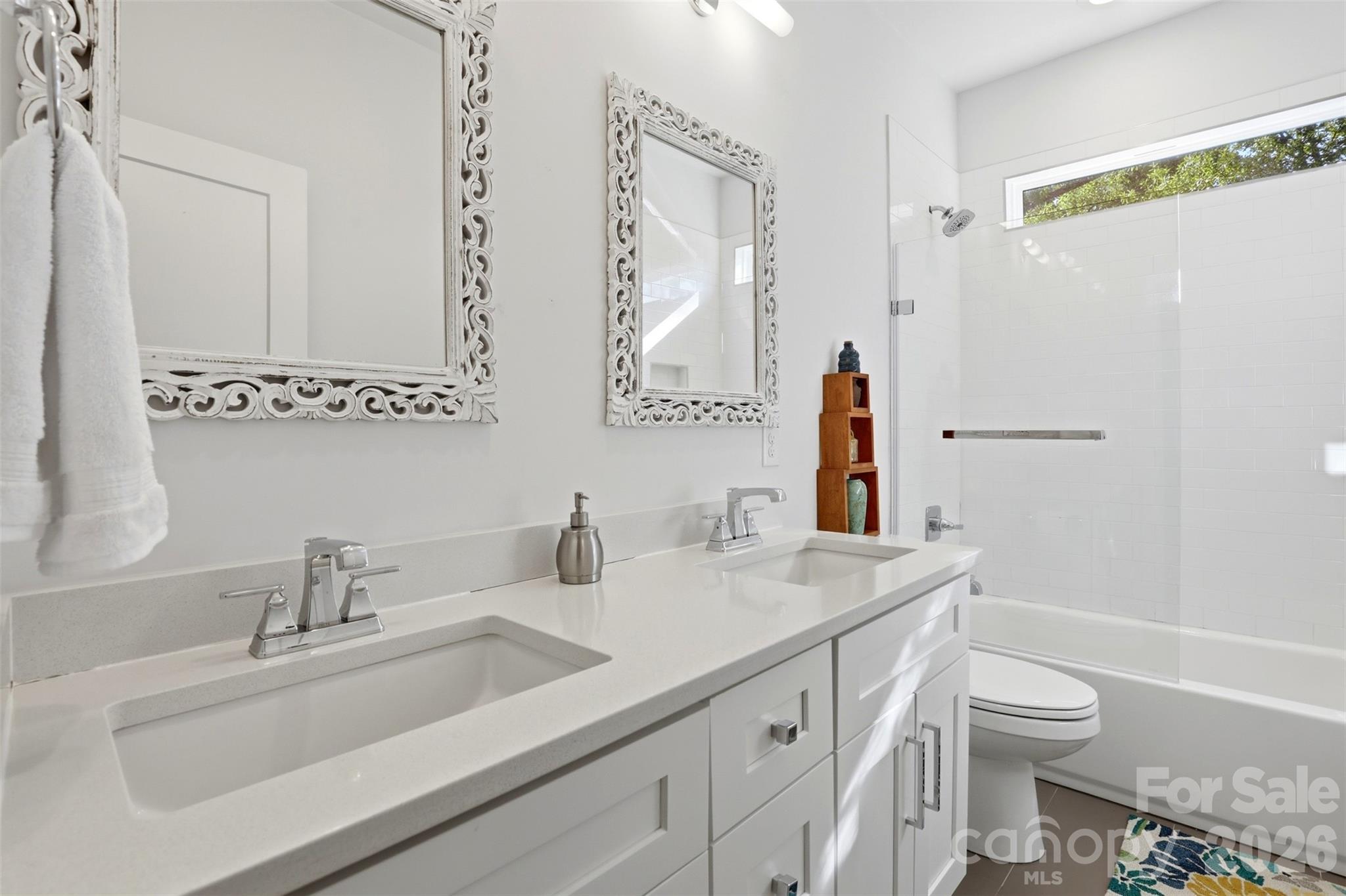 Villa Heights - Residential