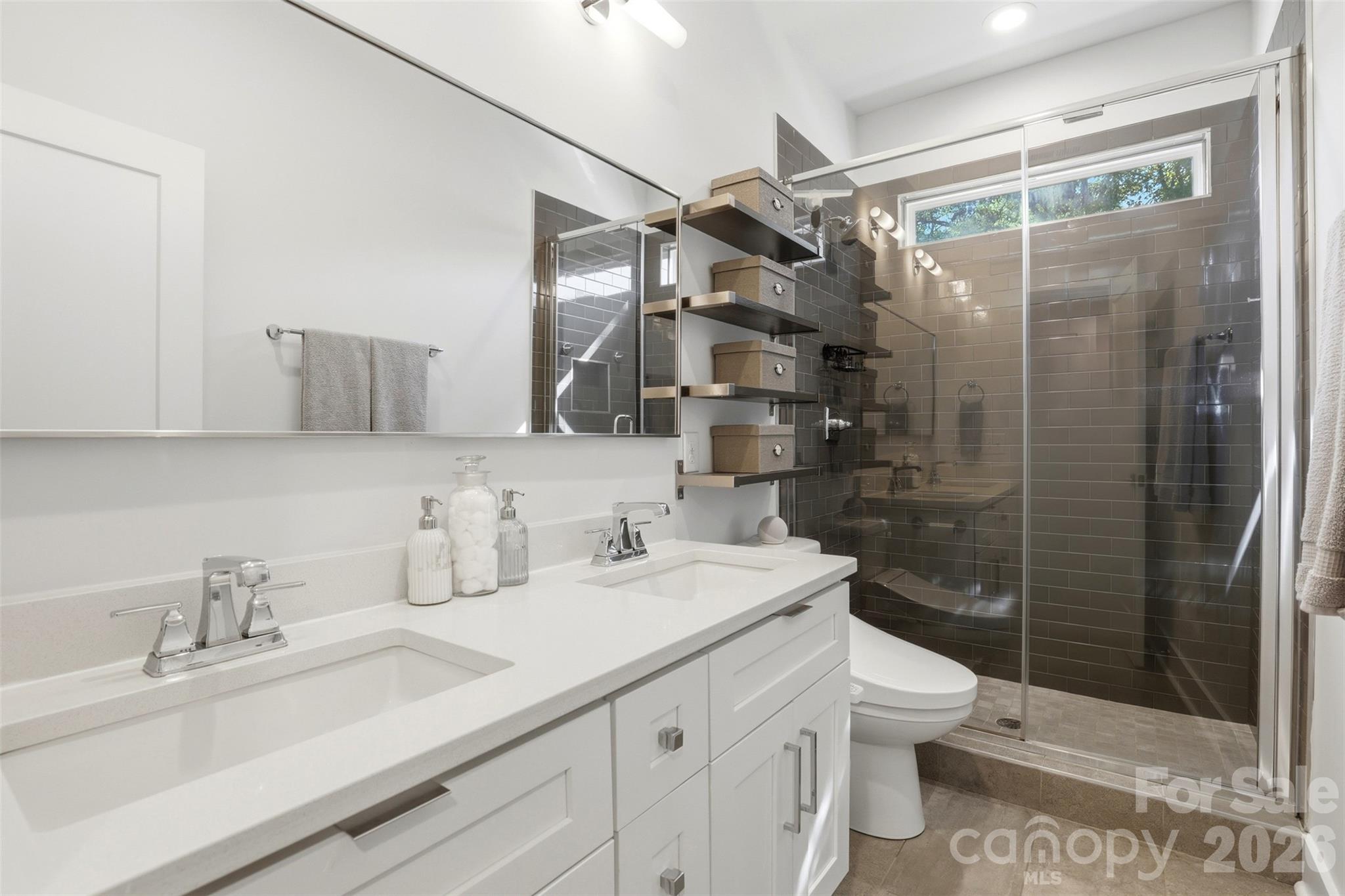 Villa Heights - Residential