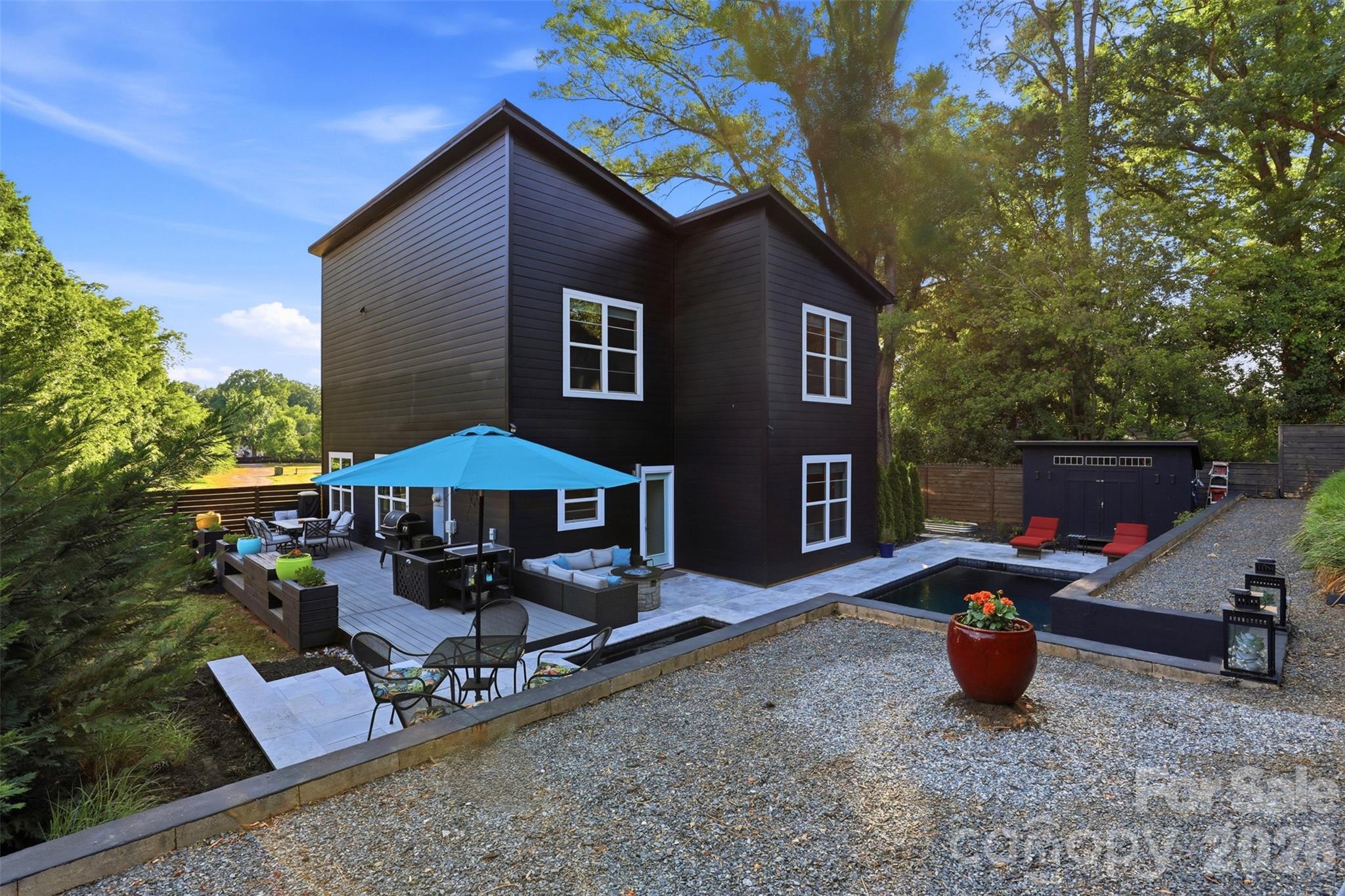 Villa Heights - Residential