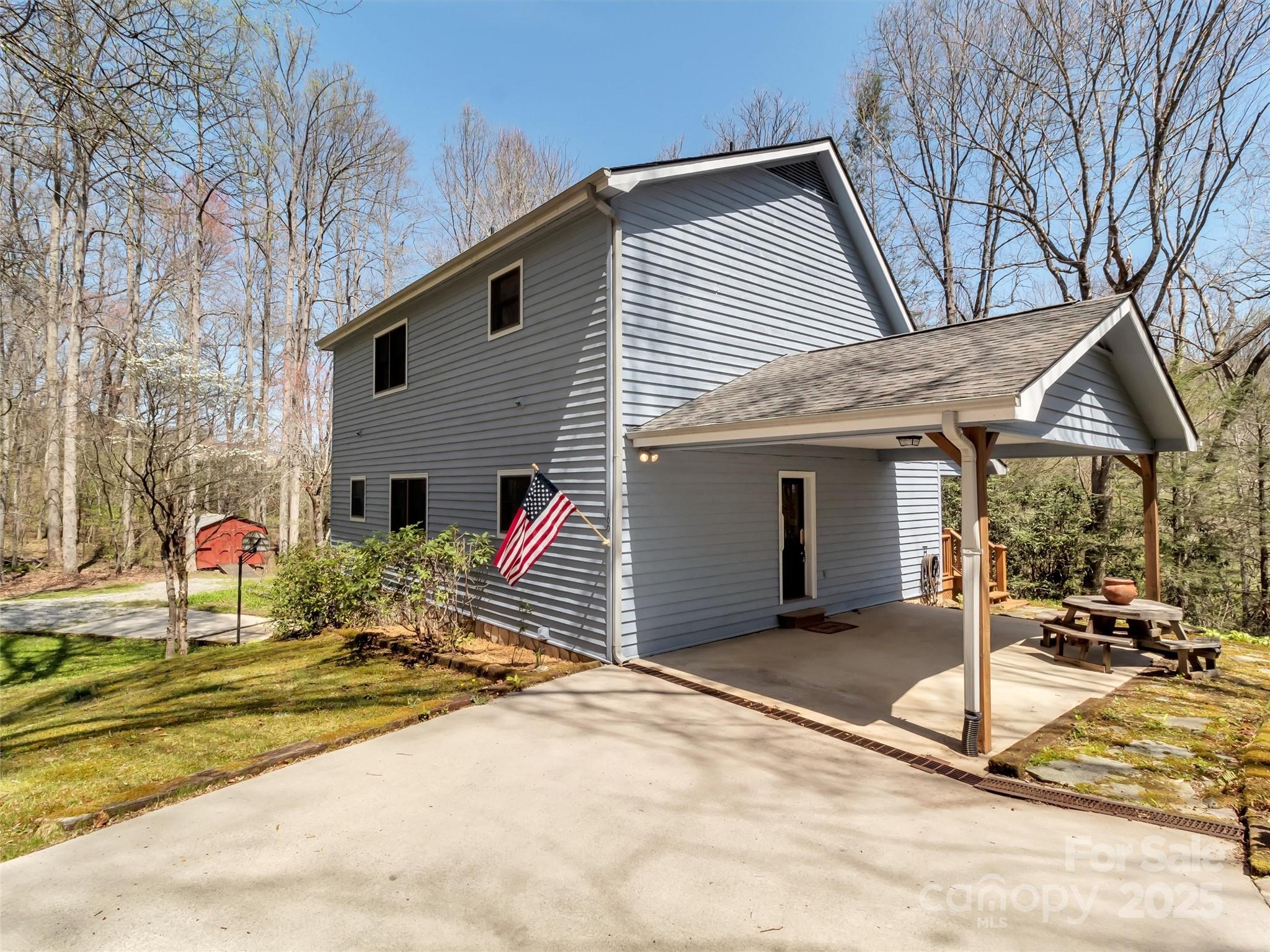 100 Tsali Drive