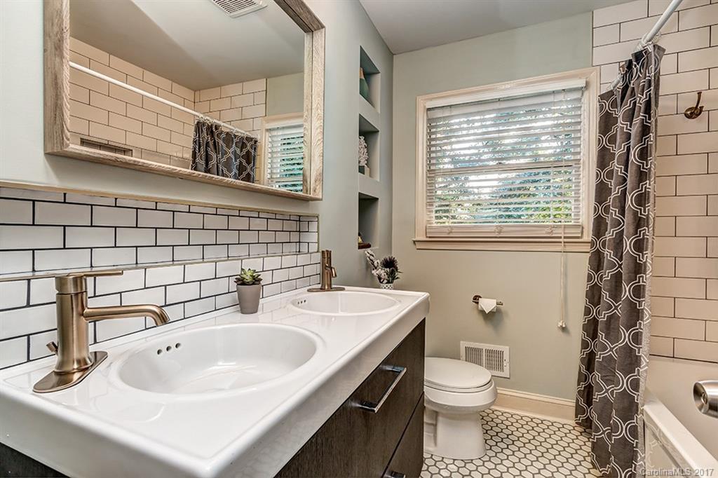 Country Club Heights - Residential