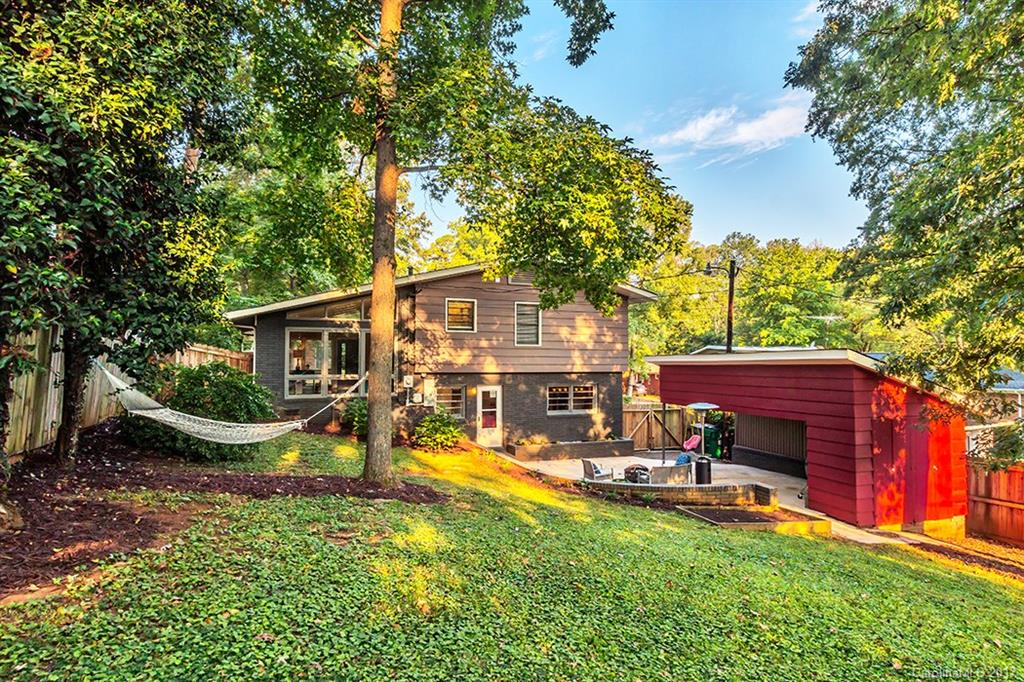 Country Club Heights - Residential