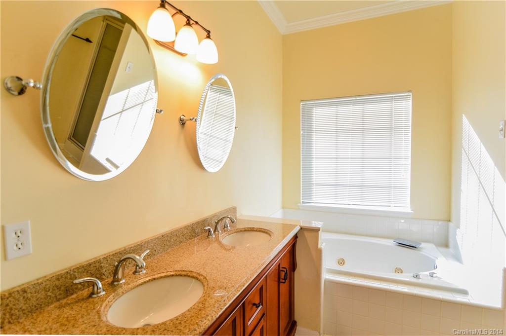 Thornhill - Residential