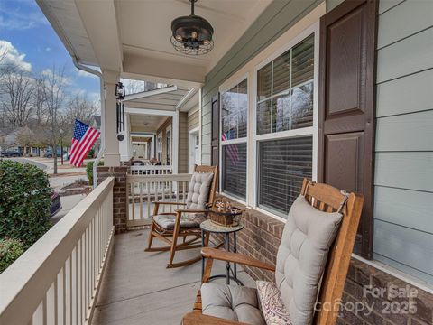 A home in Pineville