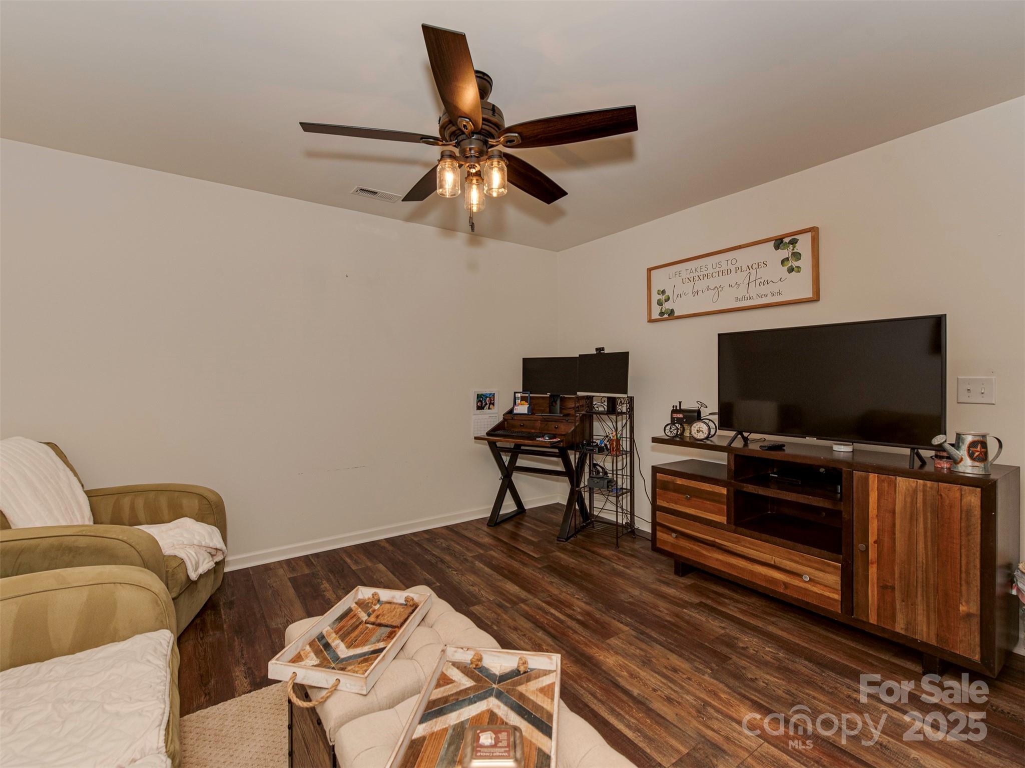 Huntley Glen - Residential