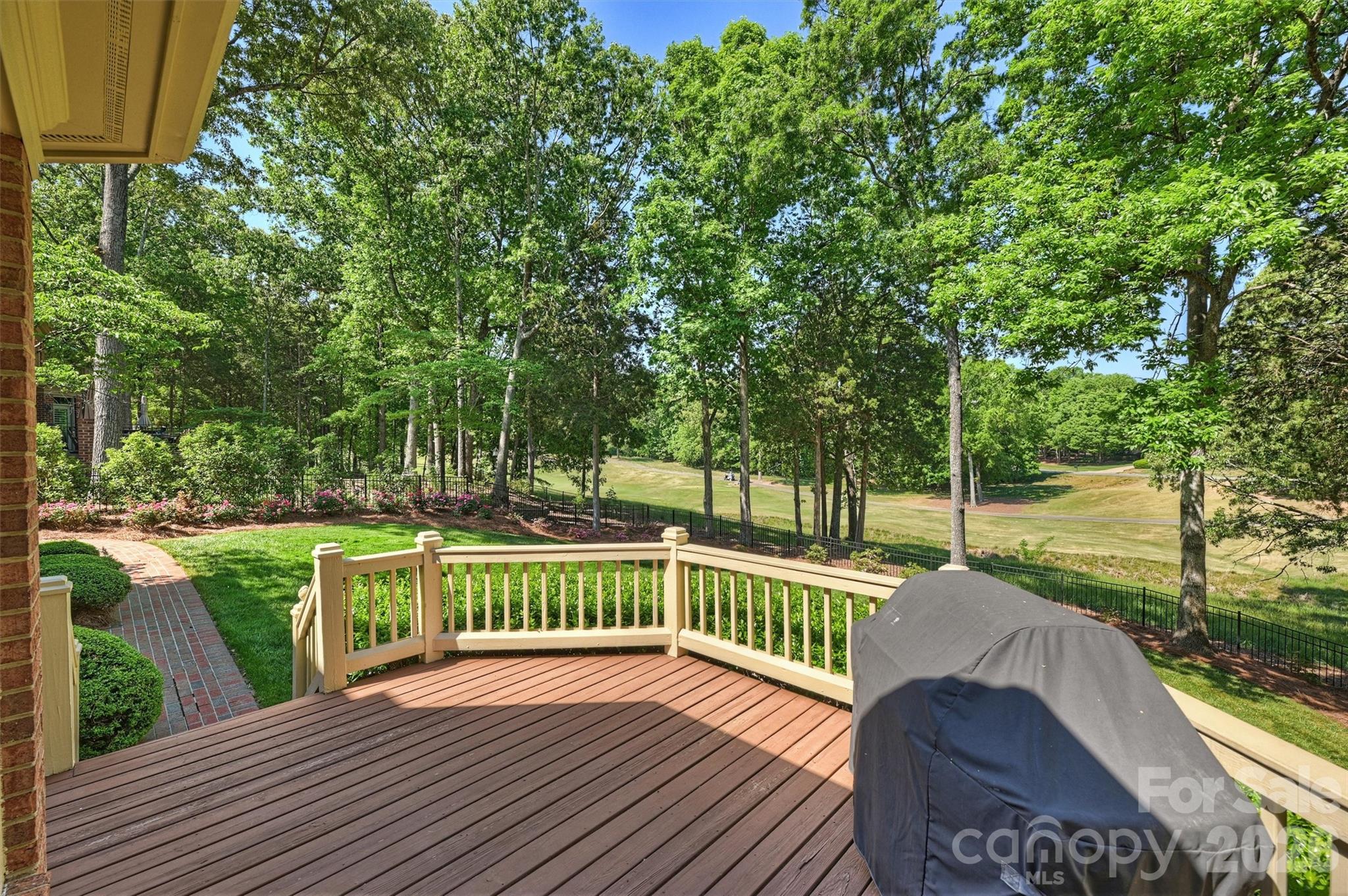 Piper Glen - Residential