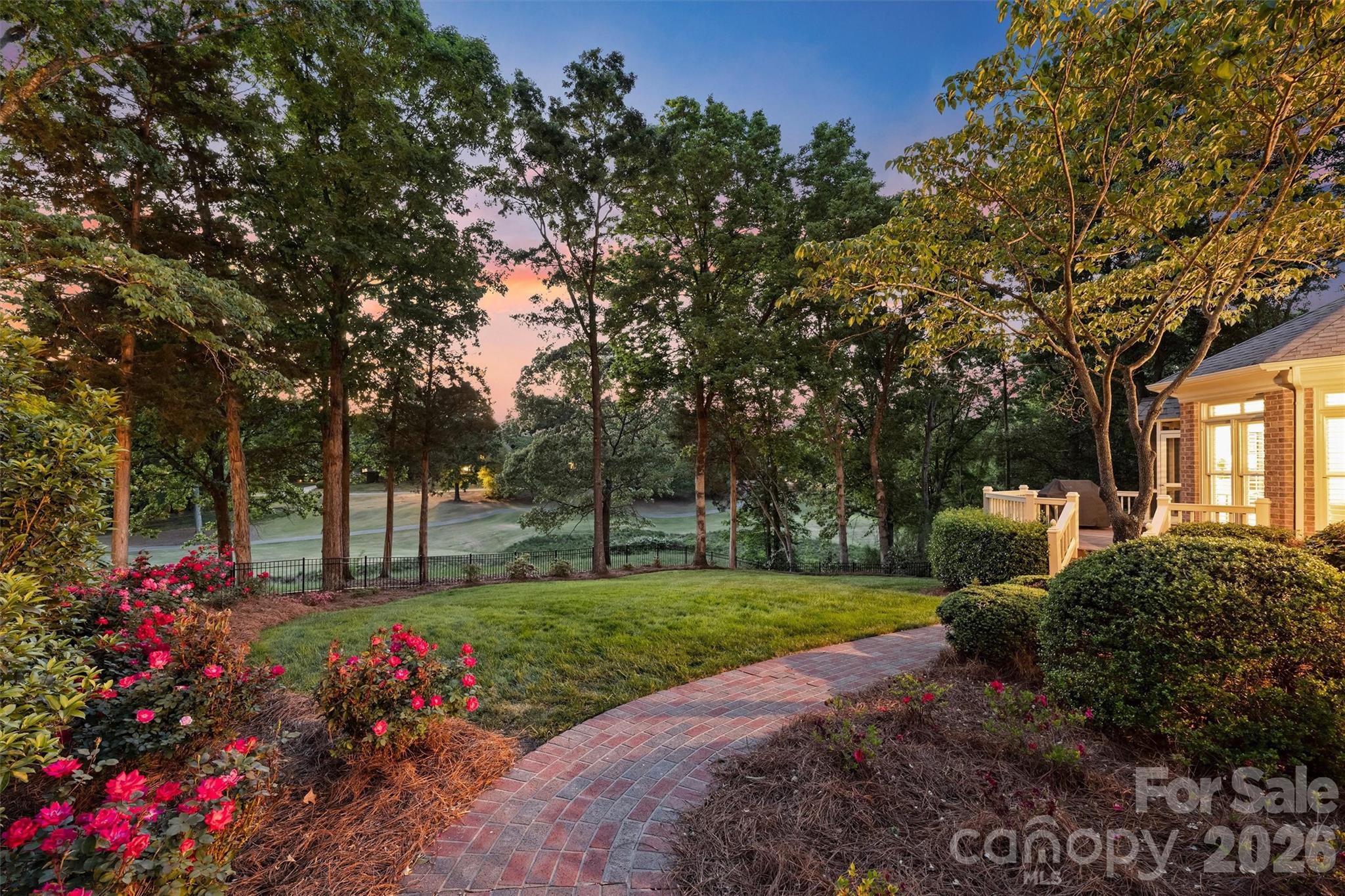 Piper Glen - Residential