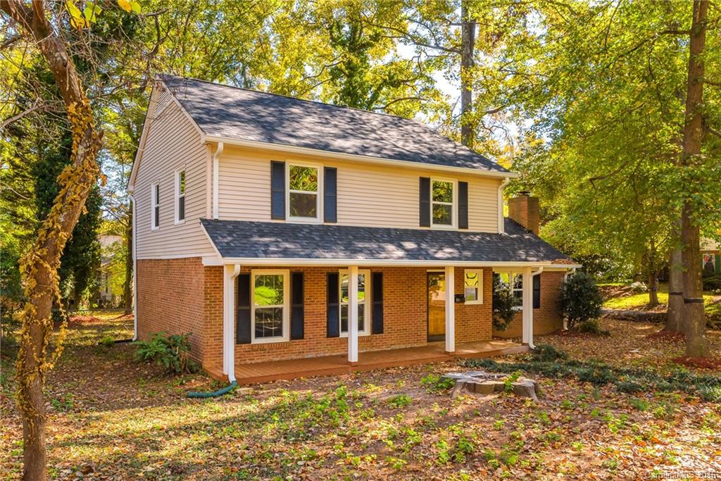 Photo 1 of 24 — 6200 Farmingdale Drive, Charlotte, NC 28212