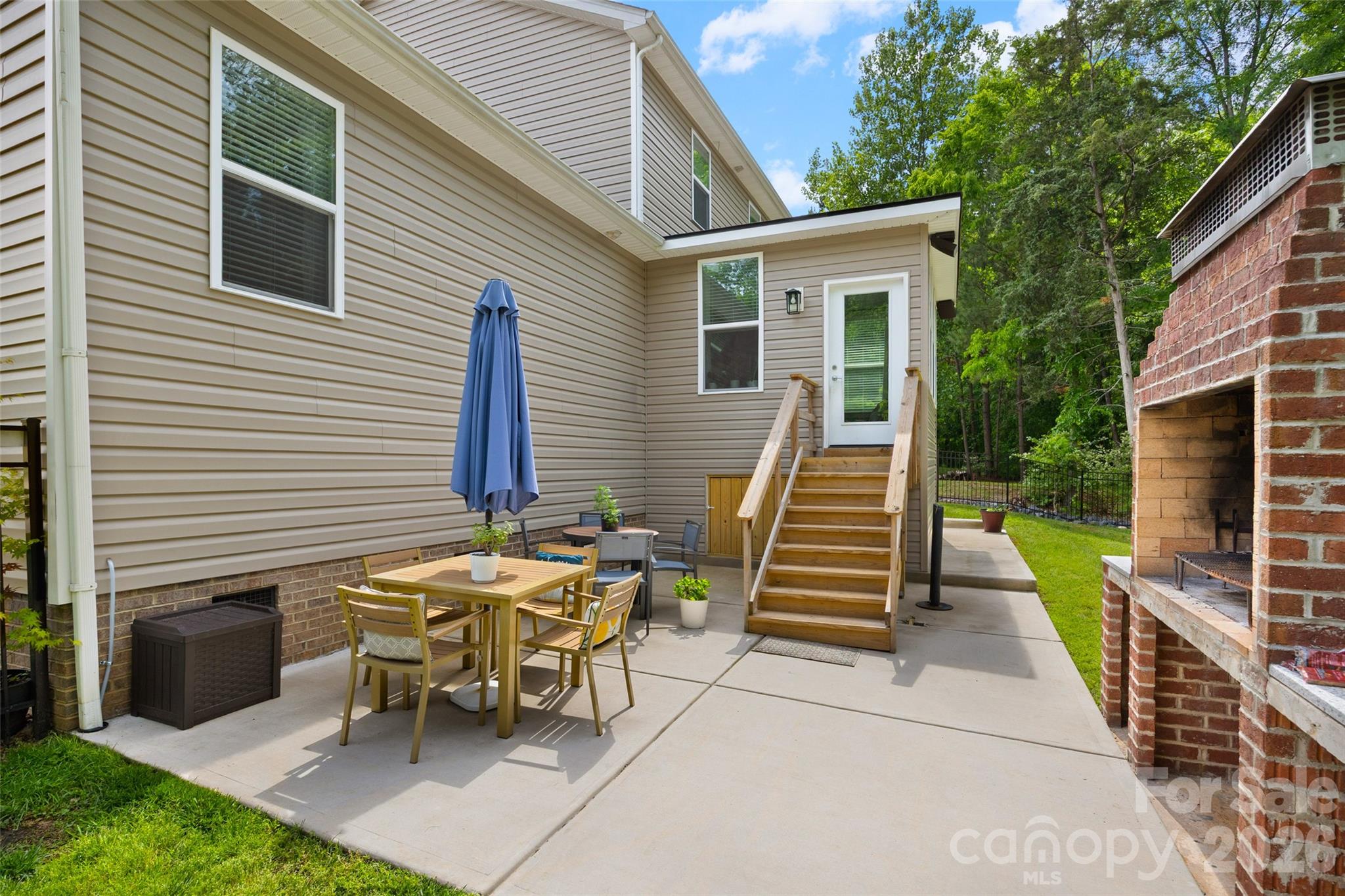 Stonetrace - Residential