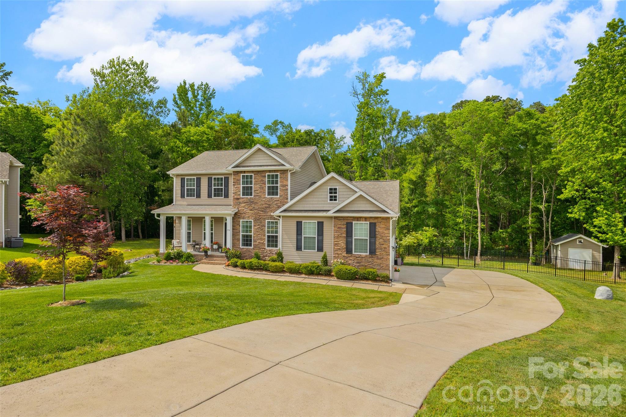 Stonetrace - Residential