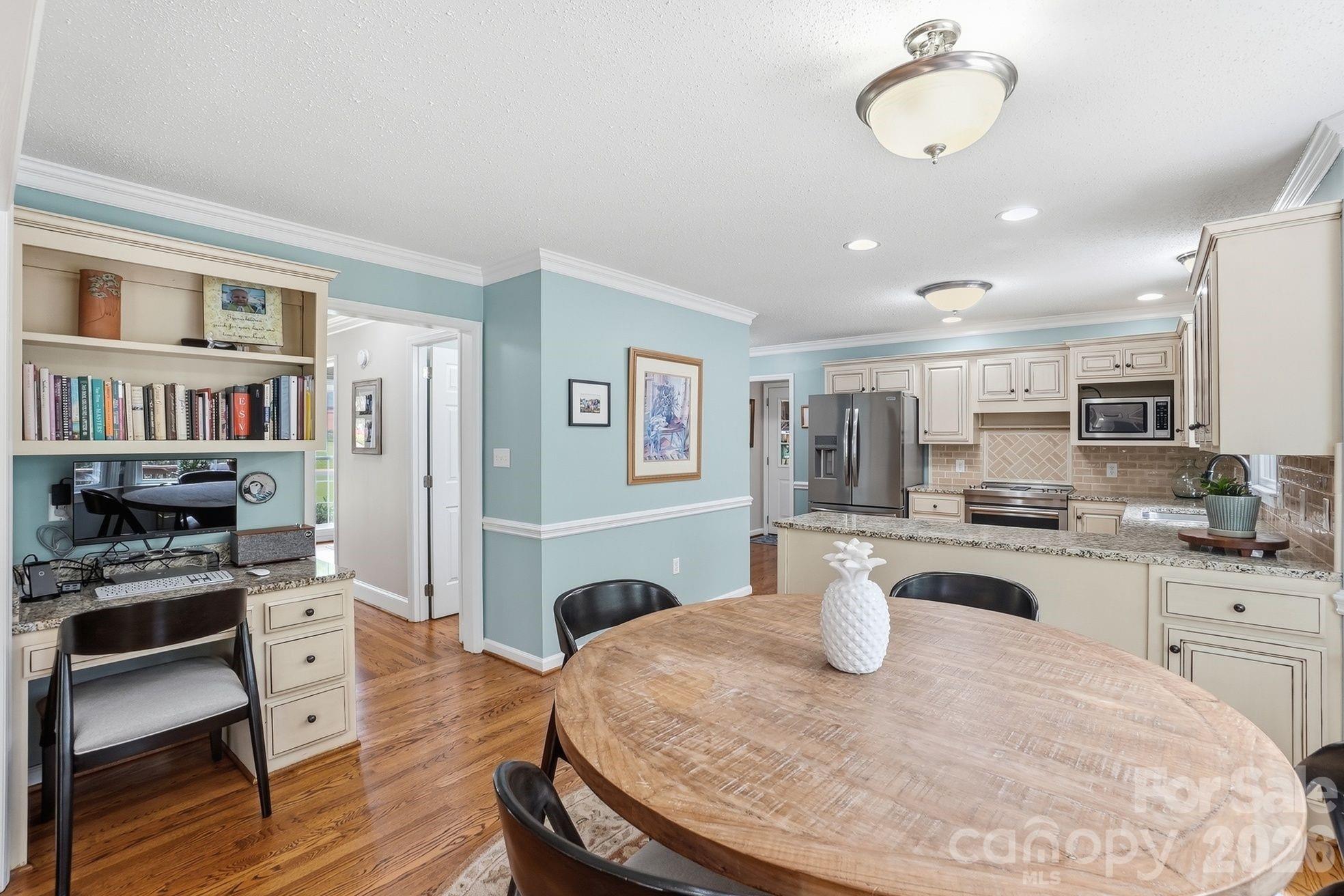 Meadow Lakes II - Residential