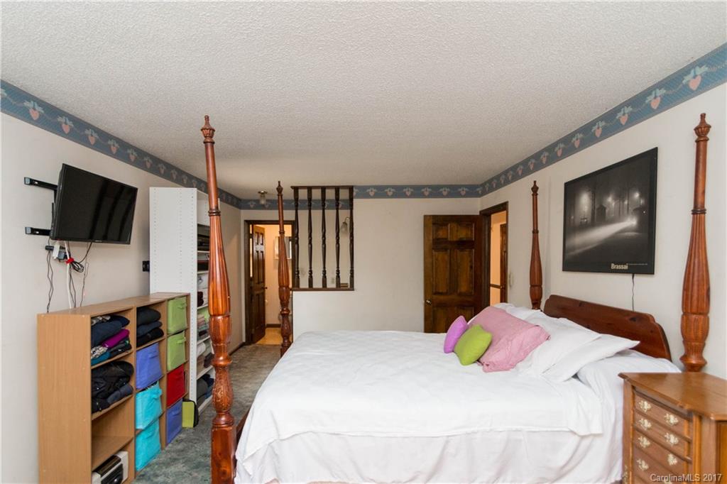 Black Horse Run - Residential