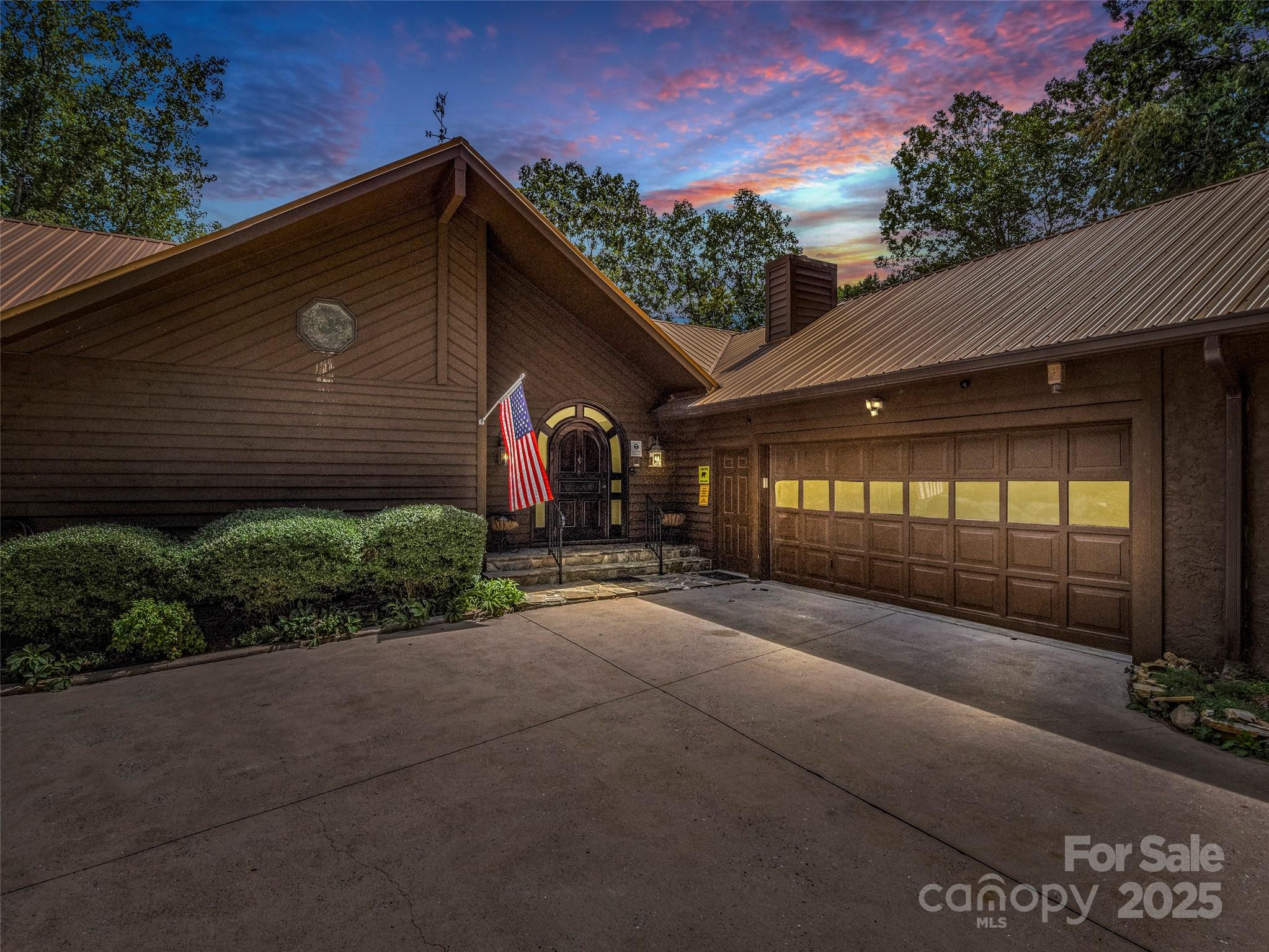 621 Grandview Drive 81