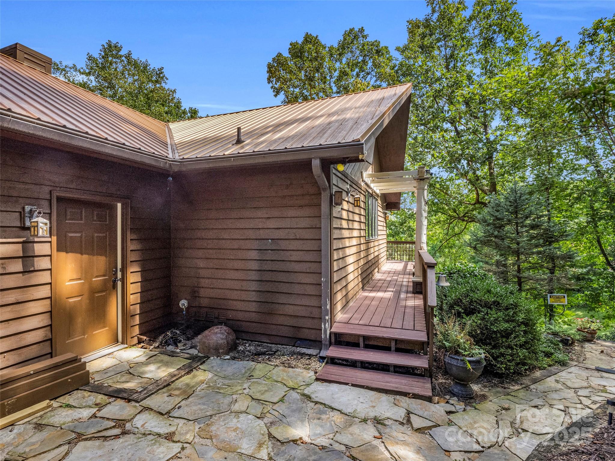 621 Grandview Drive 81