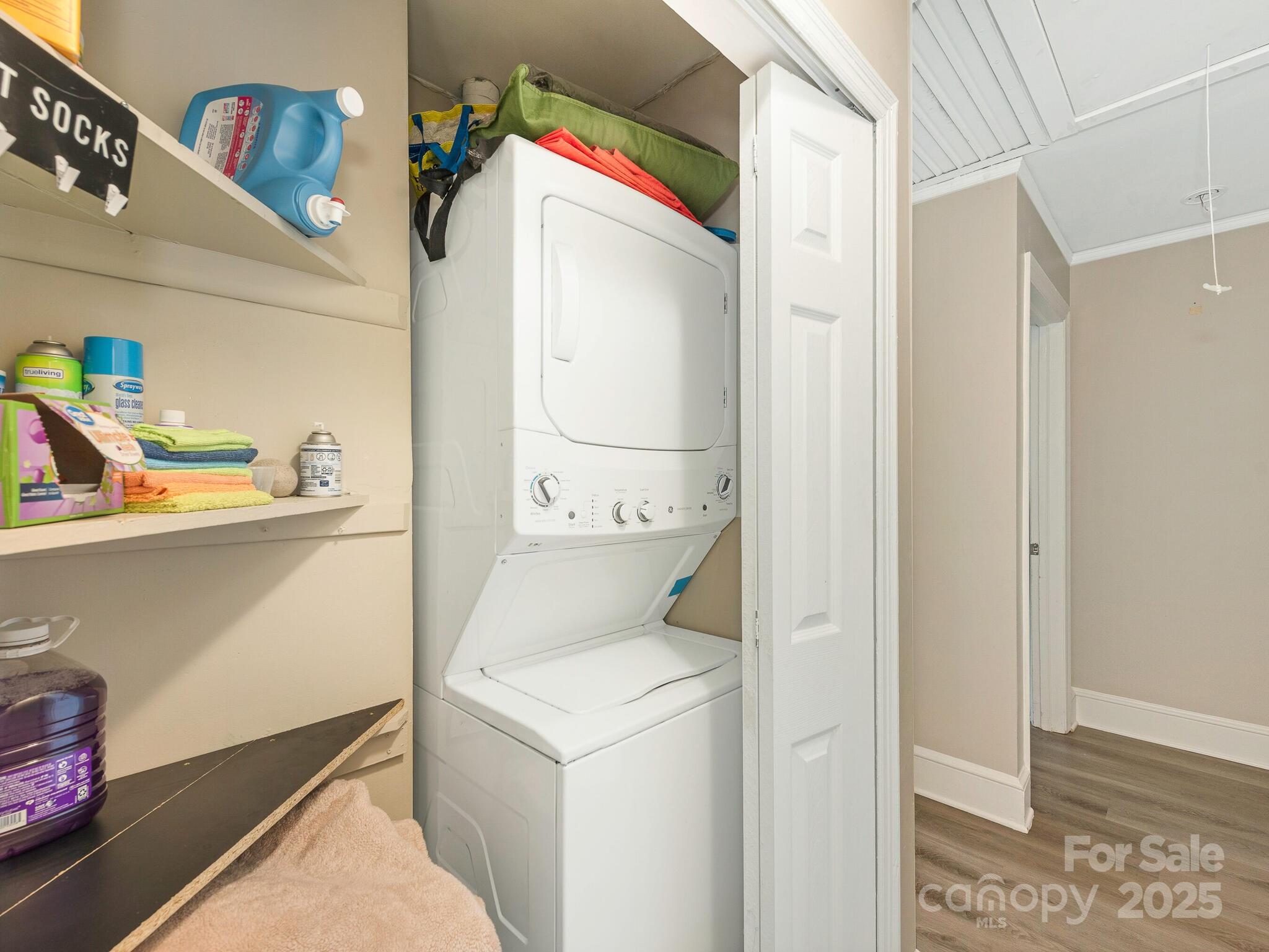 Myers Park - Residential Income