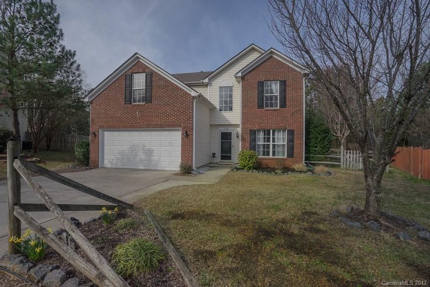 Check out this beautiful and well maintained home and enjoy all the amenities that Tega Cay offers!  Fantastic floor plan with lots of flexibility.  Freshly painted and brand new carpet that's sure to please. Cul-de-sac lot with an awesome fenced backyard with plenty of privacy.  Don't miss this opportunity to make it yours.  You'll love it here!!!