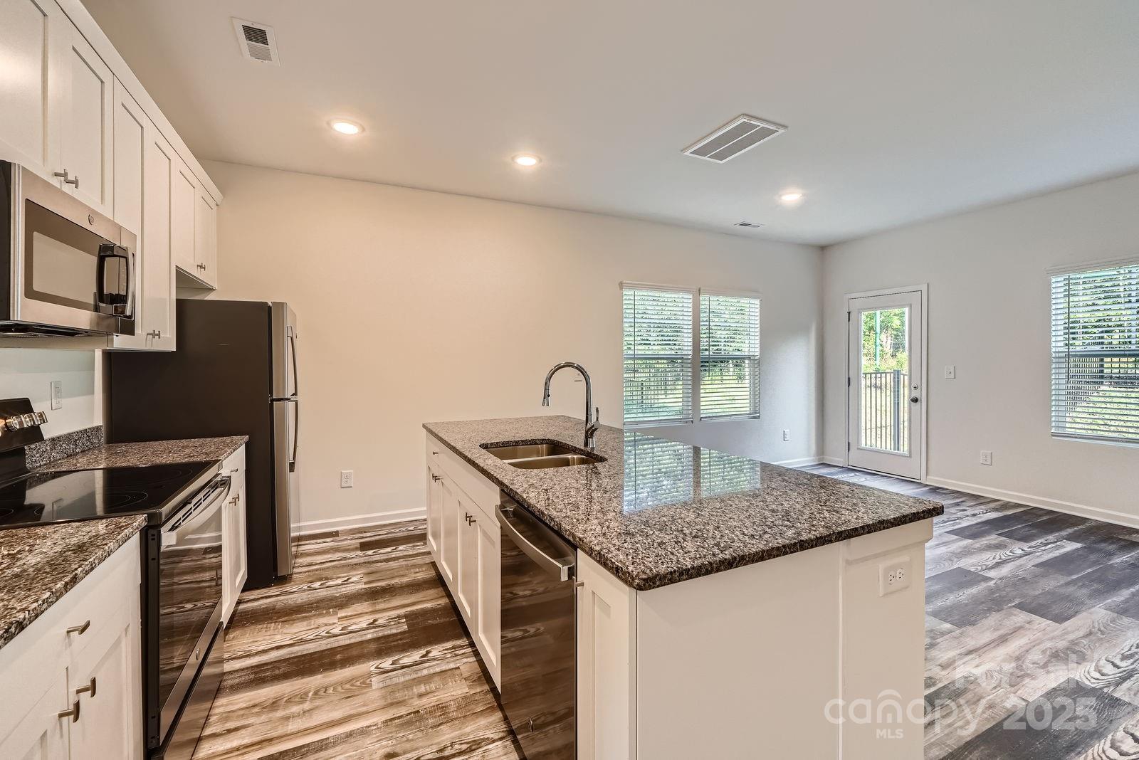 108 Blakeslee Court