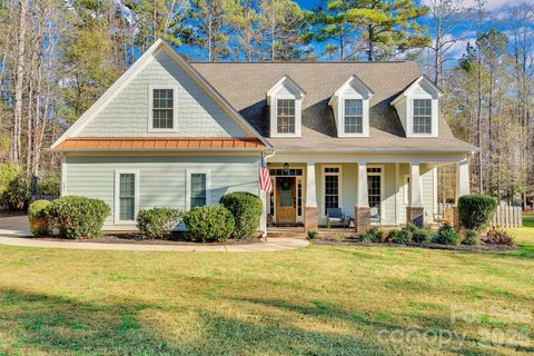481 Evergreen Road Lake Wylie SC 29710