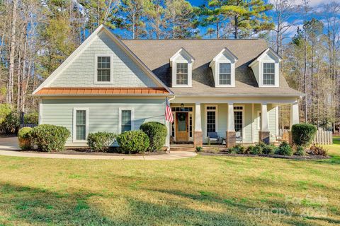 481 Evergreen Road Lake Wylie SC 29710