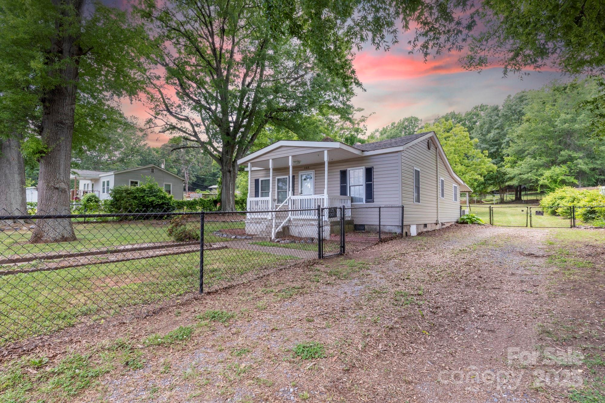 205 Stowe Acres Road