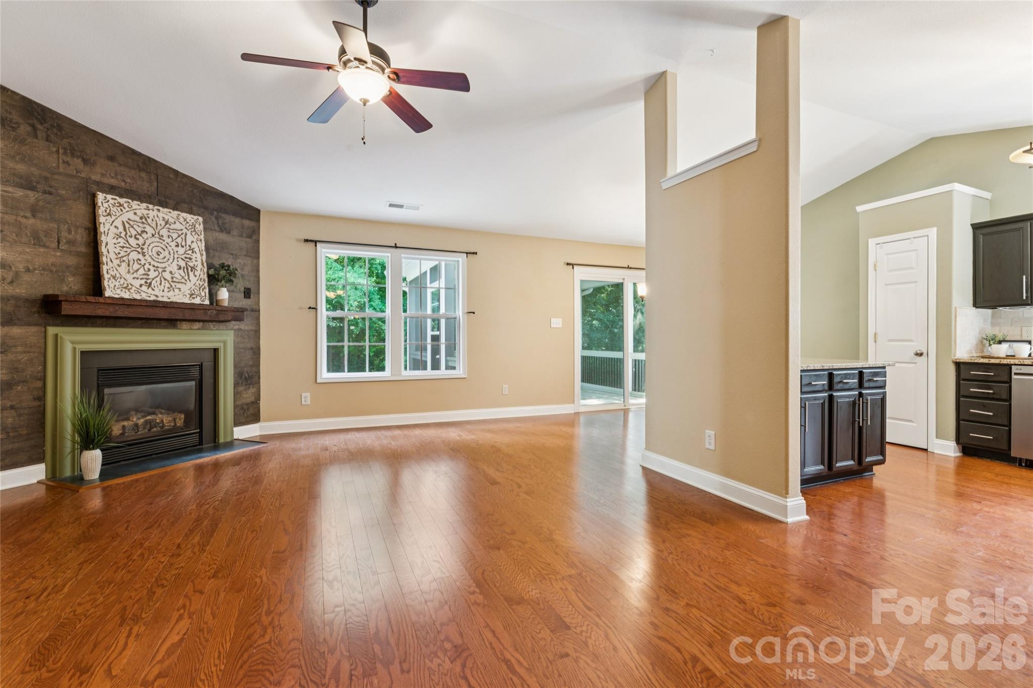1826 Wilburn Park Lane NW