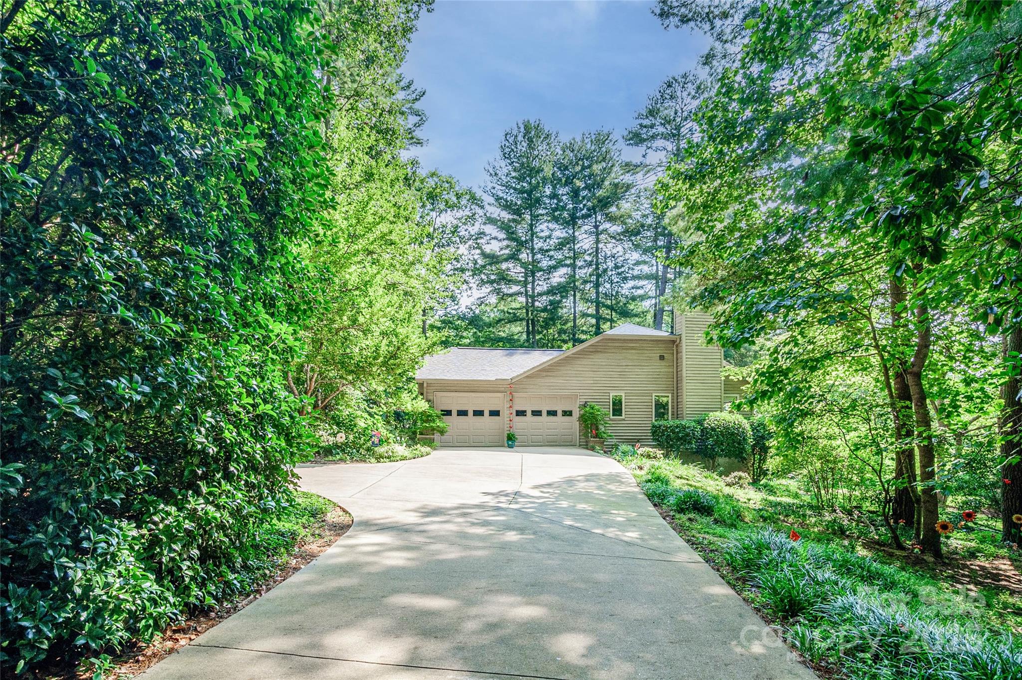 35 Tall Pines Road