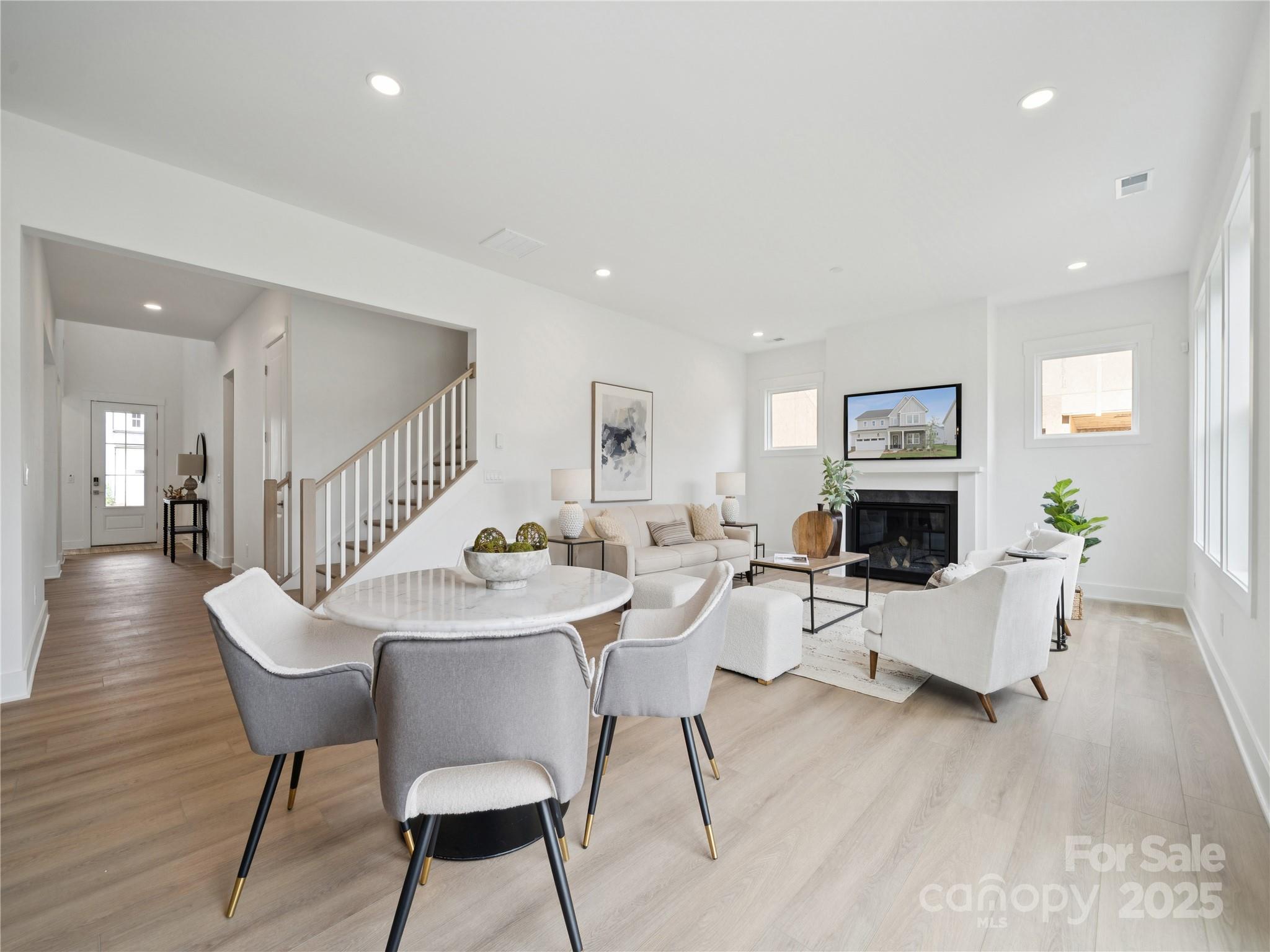 5311 Vernon Ridge Road 118