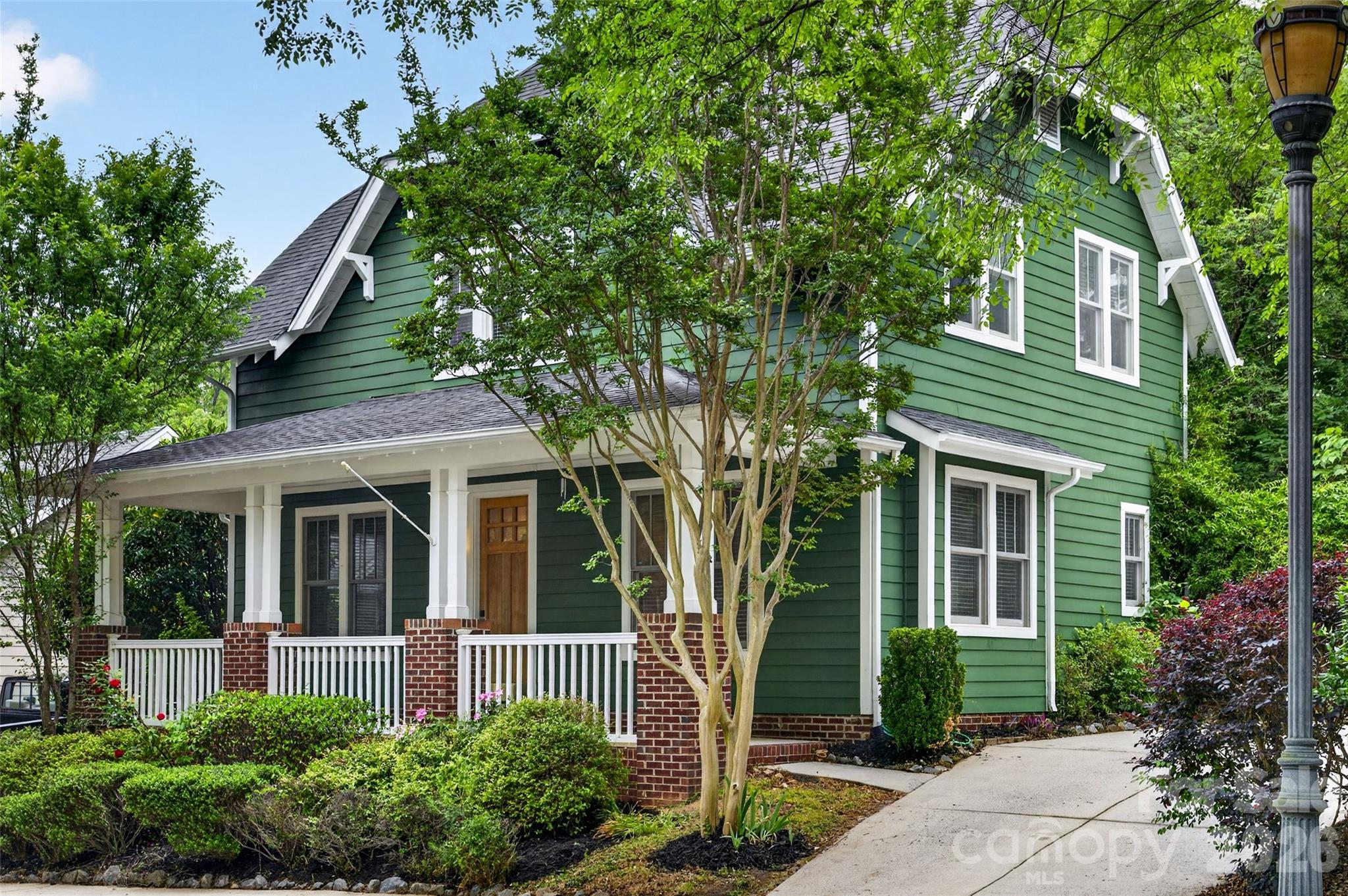 14044 Garden District Row