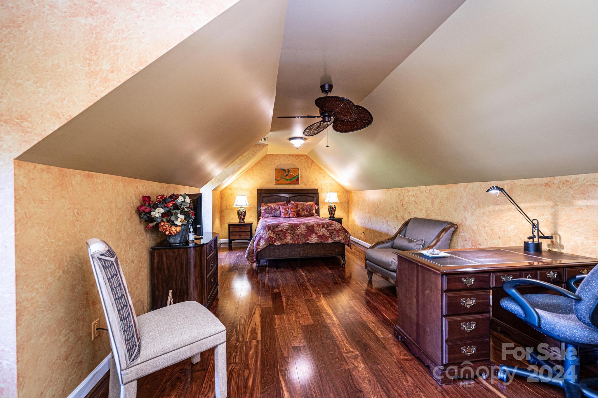 Harbor Town - Residential