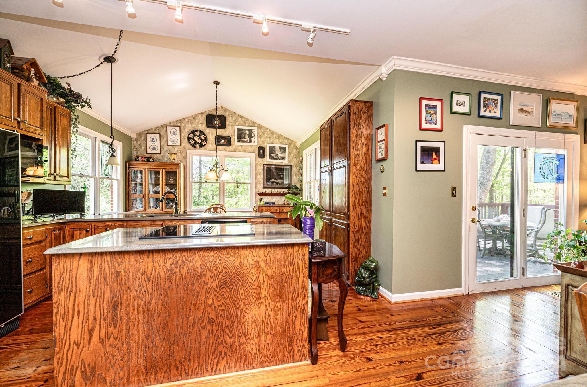 Harbor Town - Residential