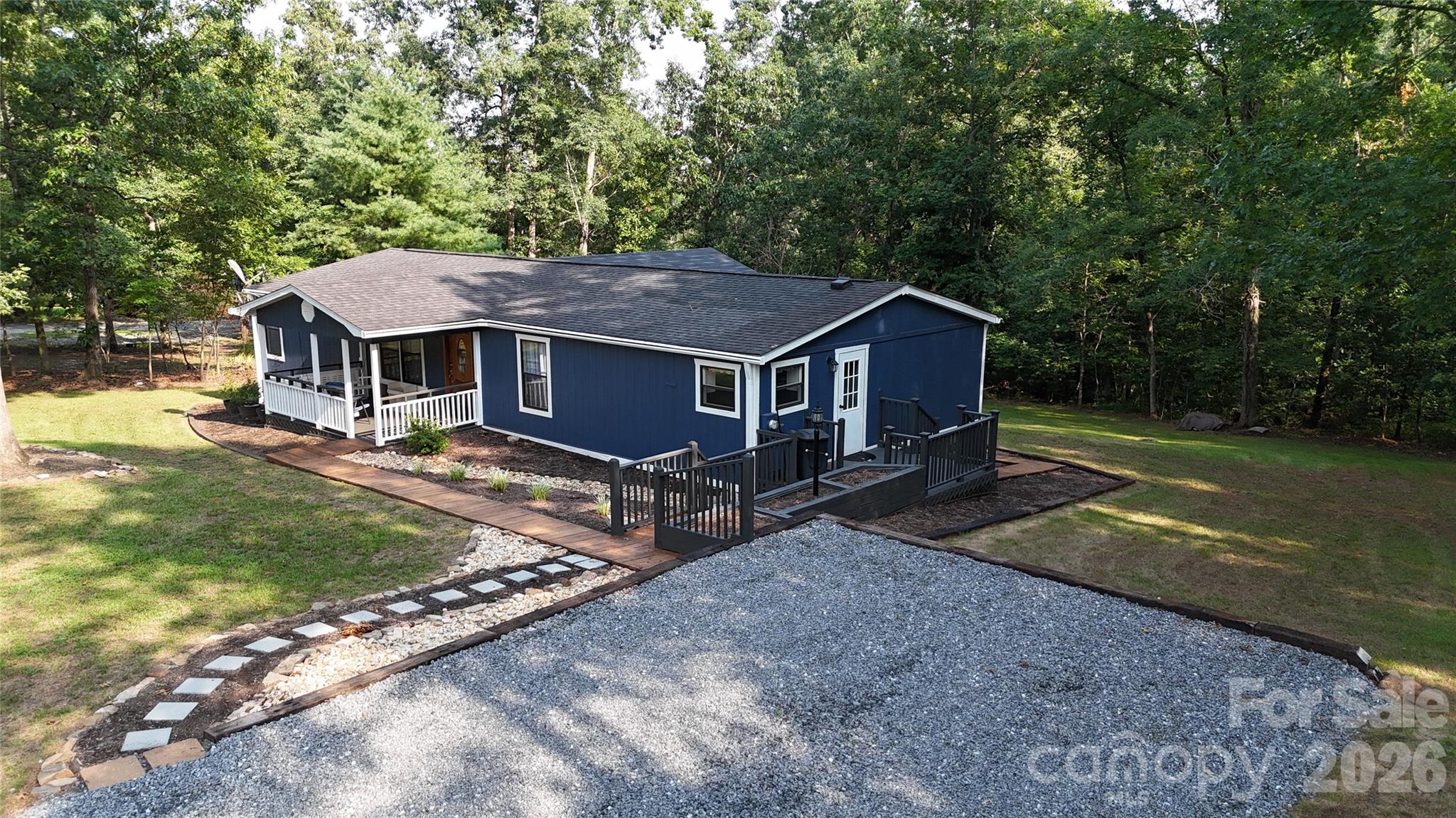 1120 Sandy Plains Road