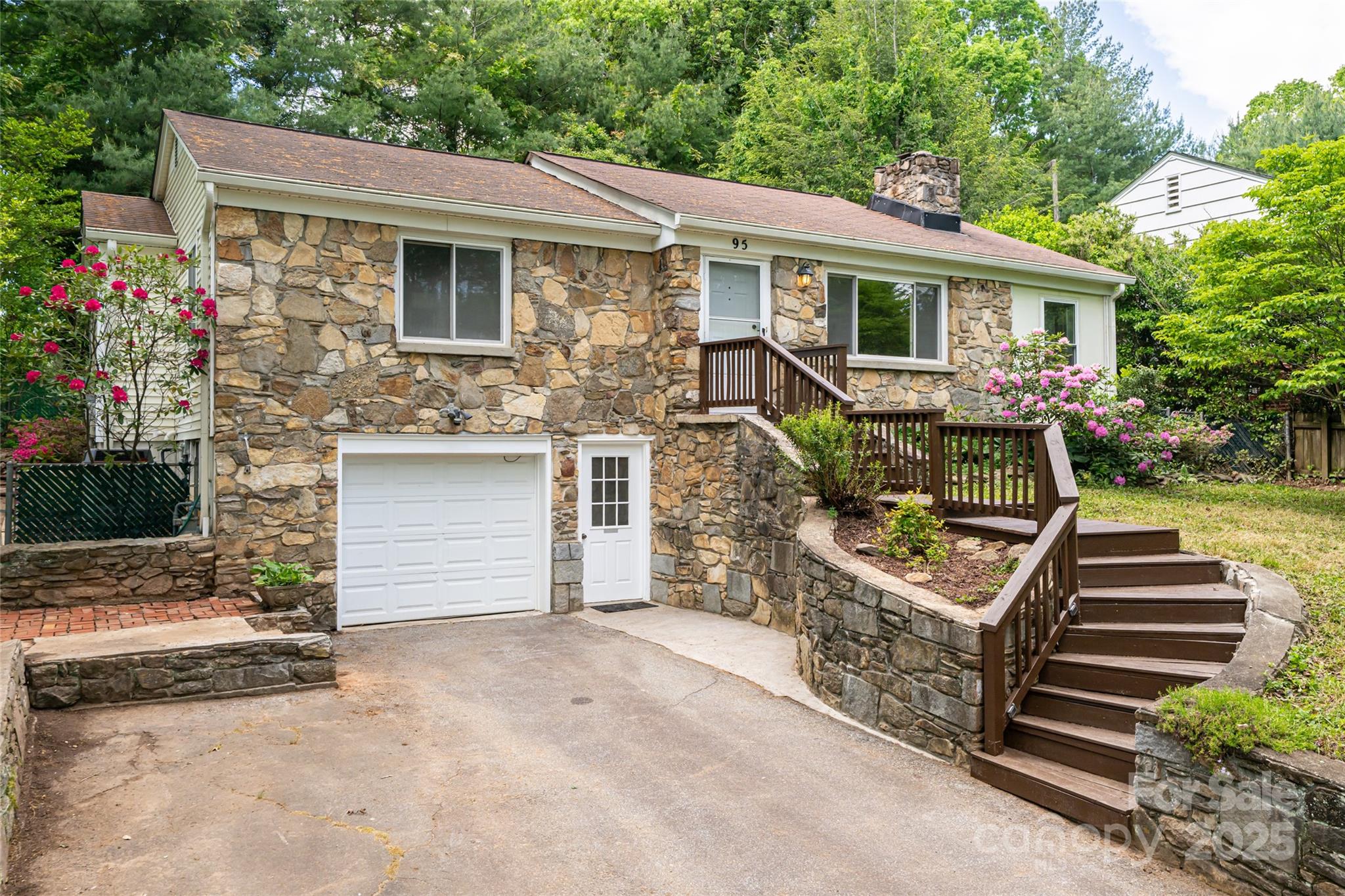 95 Beverly Road