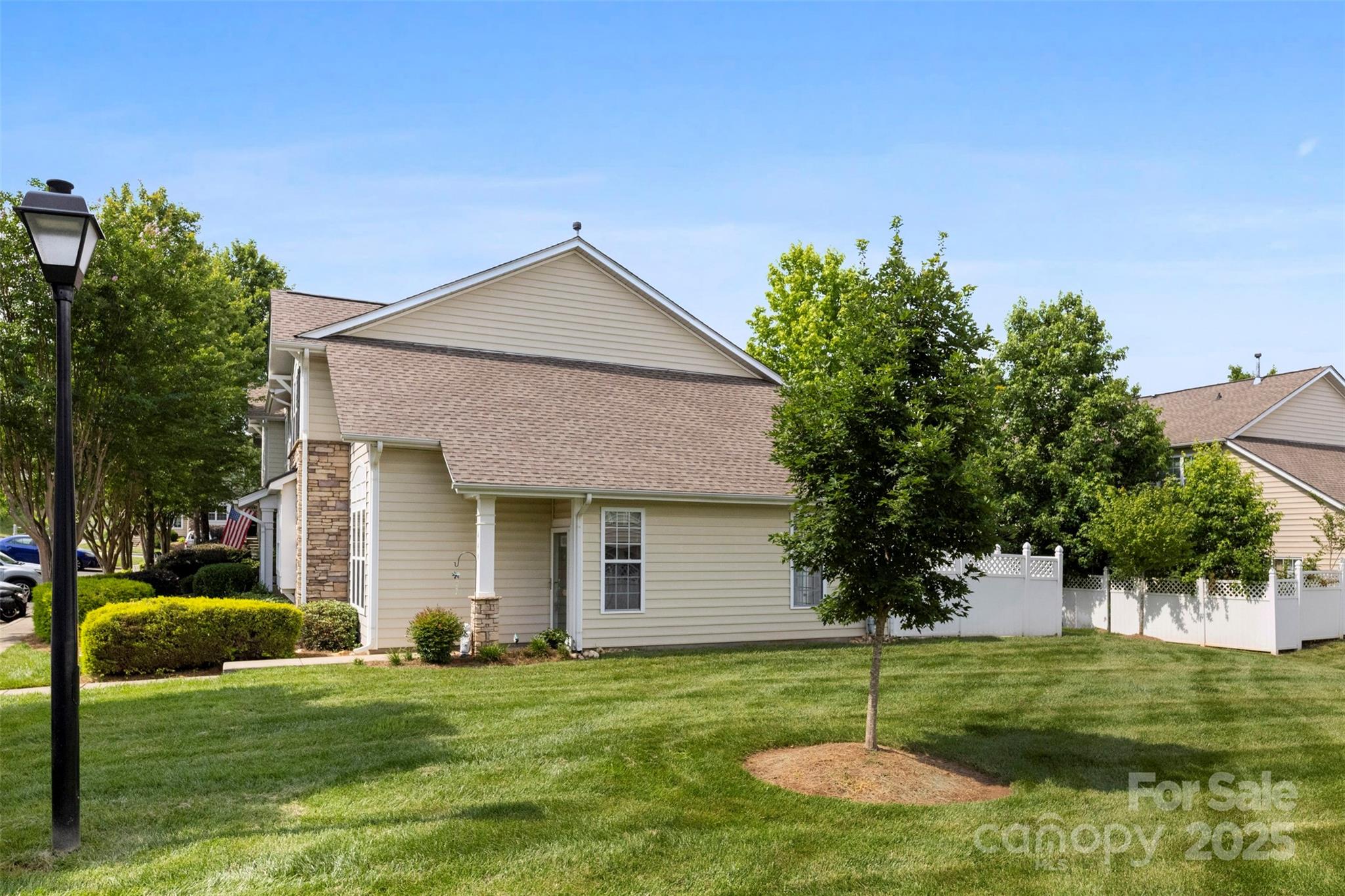 448 River Park Road