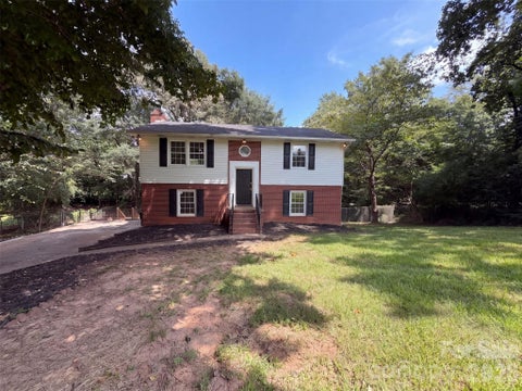Photo of 115 Redcoat Drive, Fort Mill, SC 29715 (MLS # 4422437)