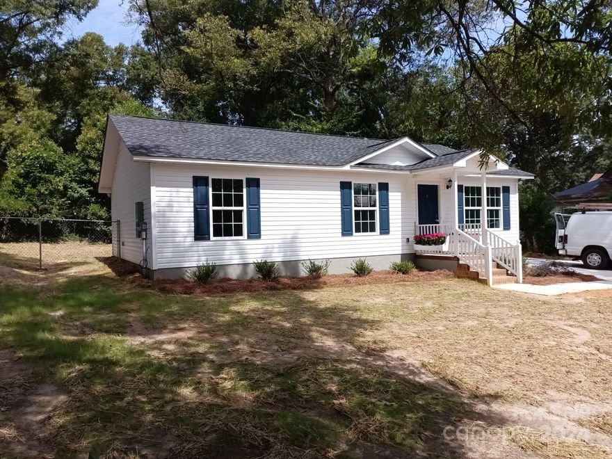 Come take a look at this beautiful new construction in established neighborhood close to downtown Historic York. Three bedrooms, two full baths with fenced in rear yard.