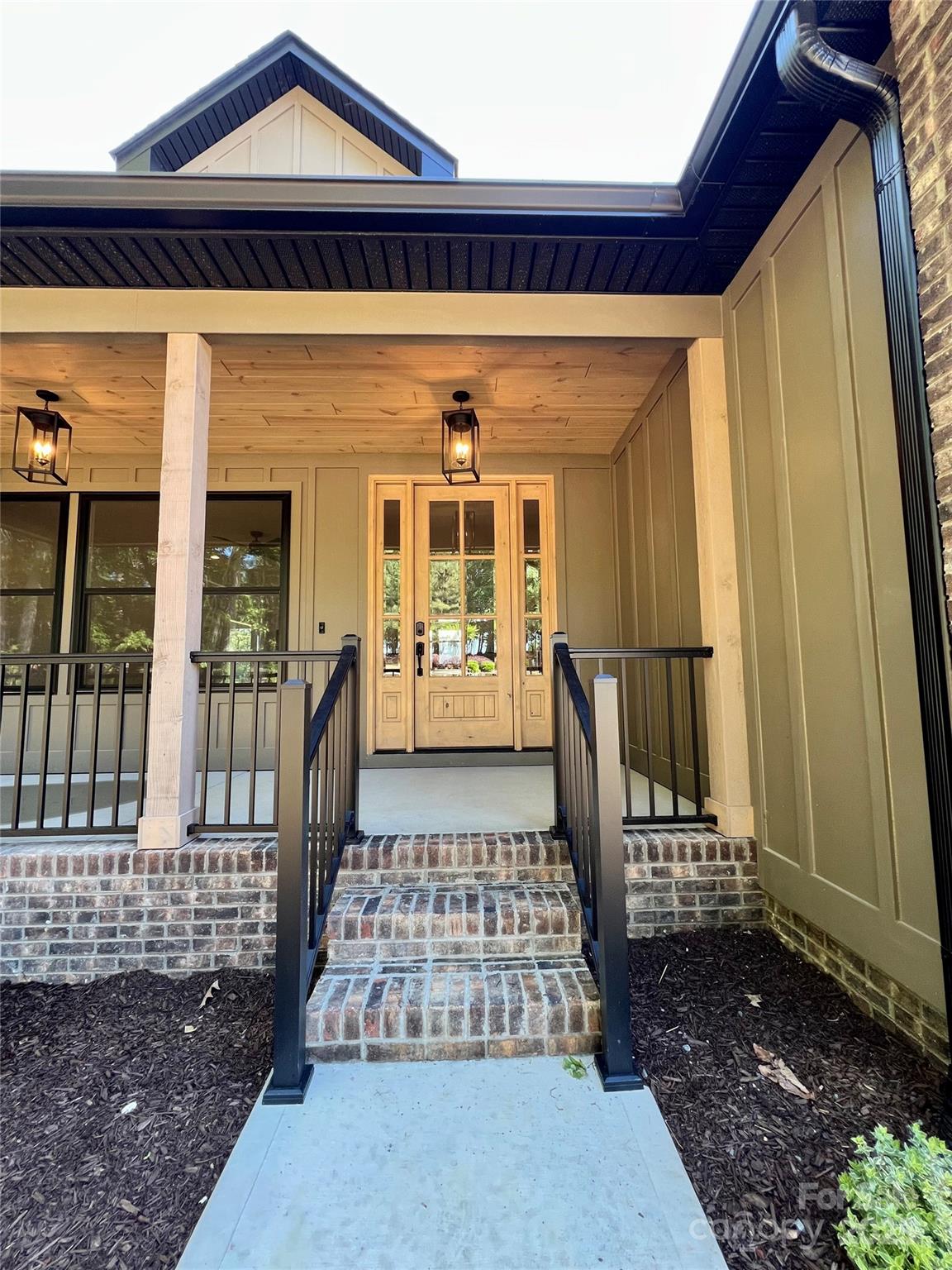 603 Turnberry Court