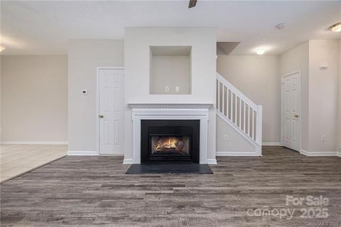 6327 Mallard View Lane