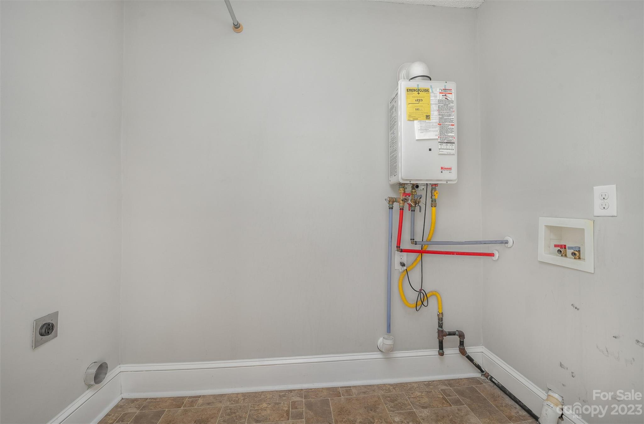 Crestwood - Residential