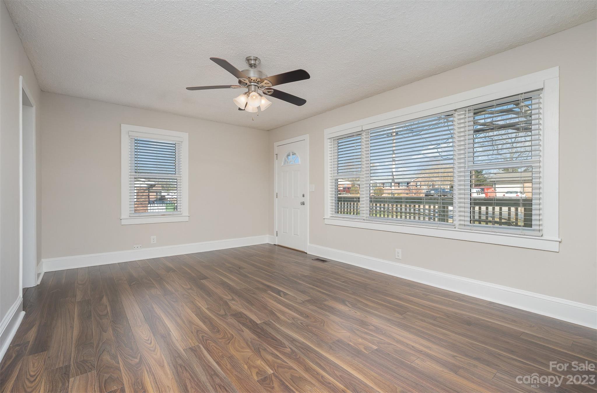 Crestwood - Residential