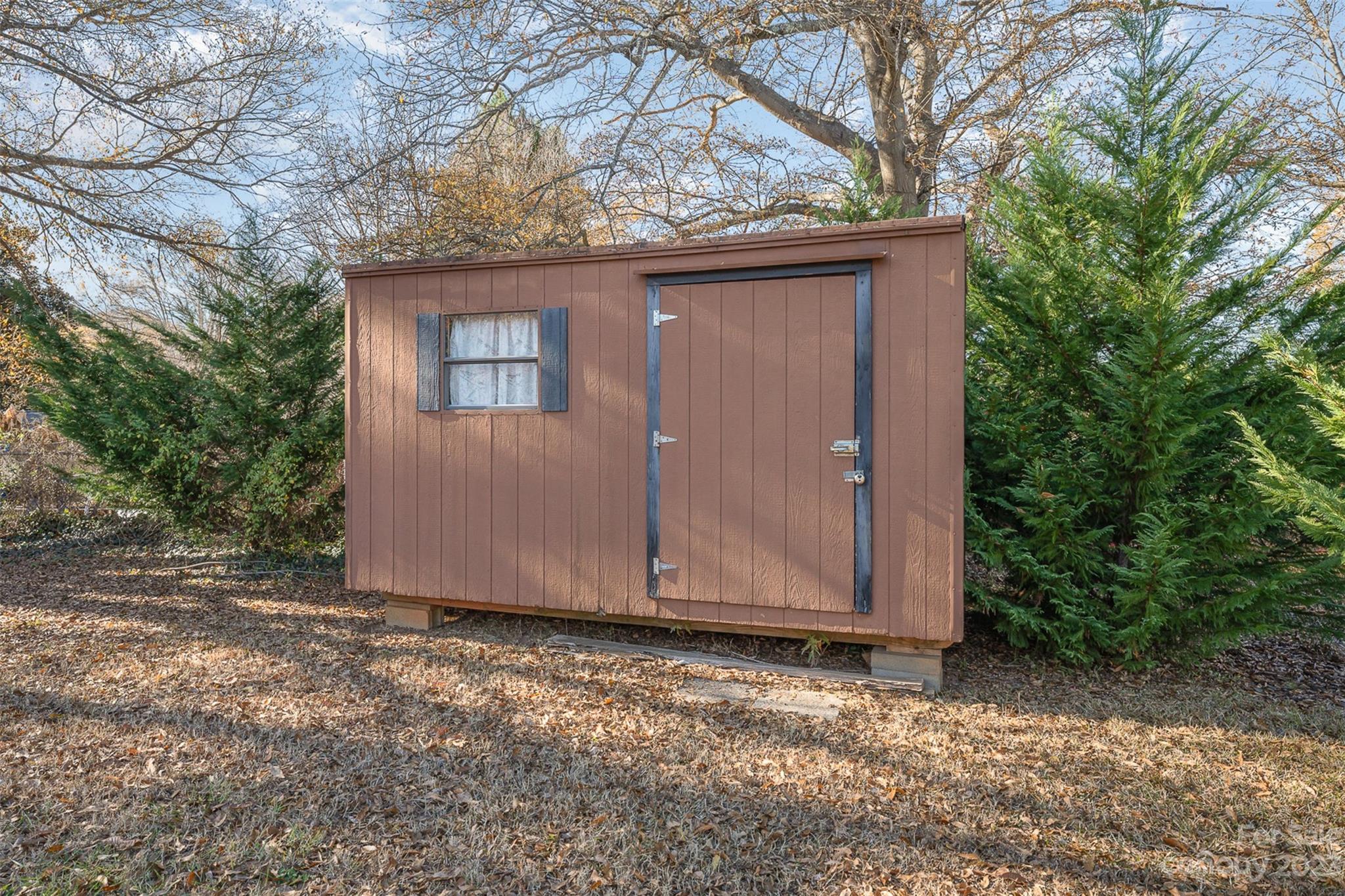 Crestwood - Residential