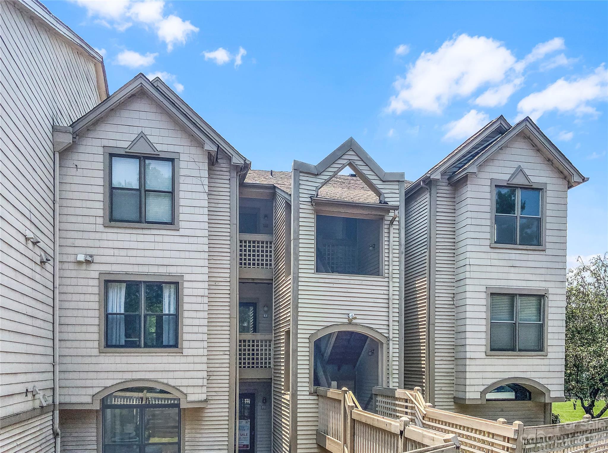 Admirals Quarters - Residential