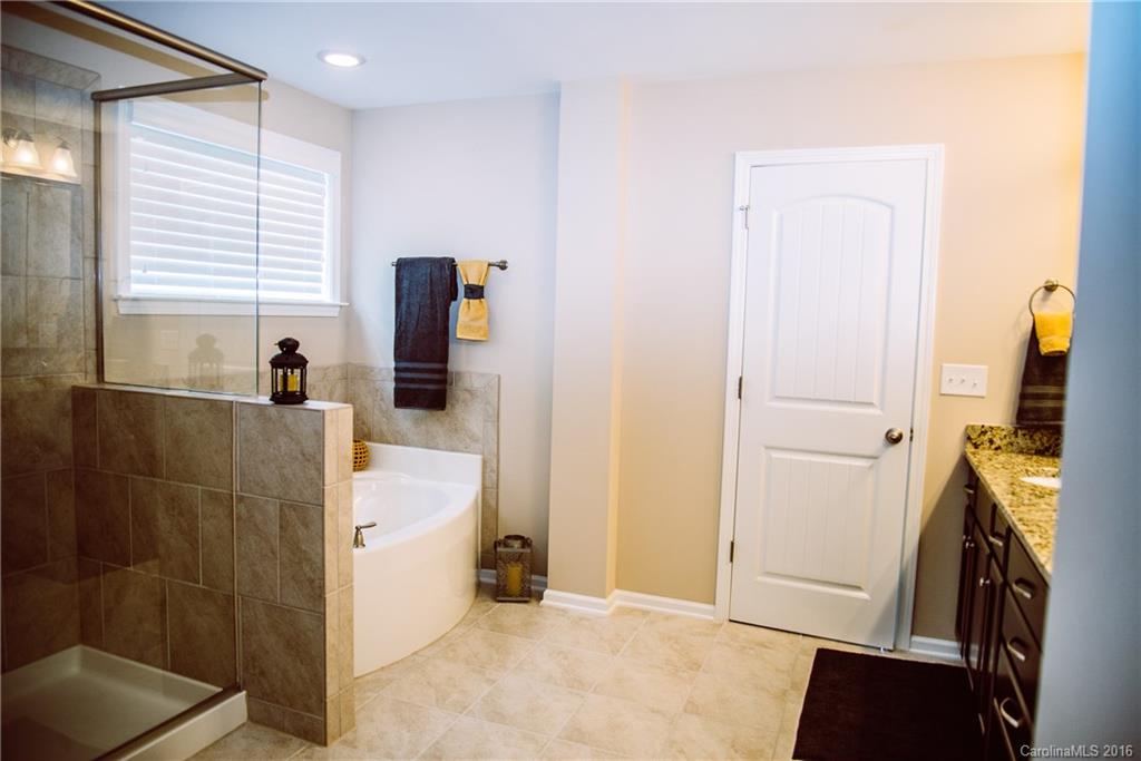 Lake Ridge - Residential