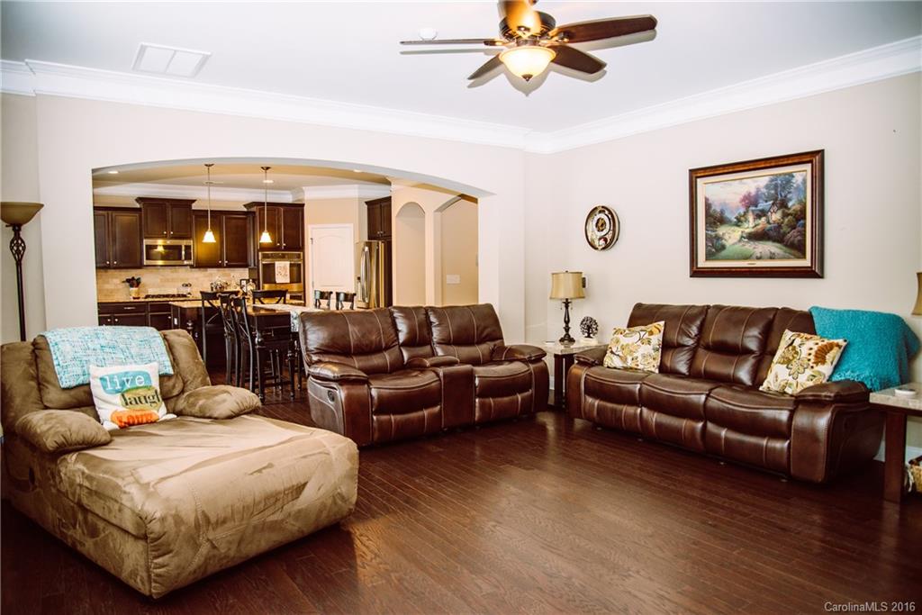 Lake Ridge - Residential