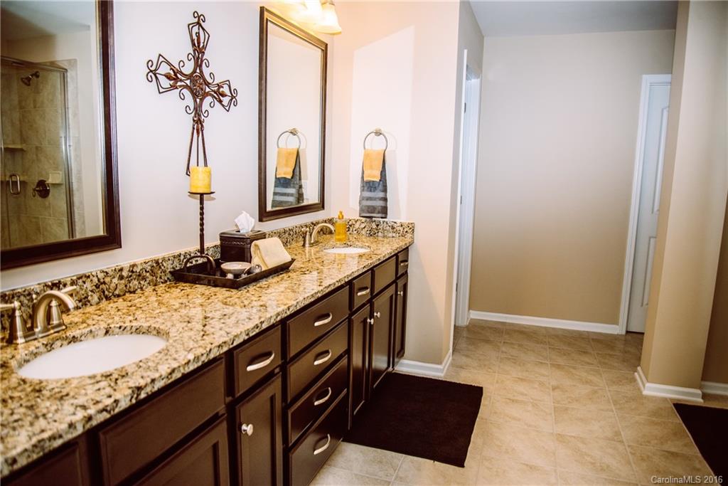 Lake Ridge - Residential