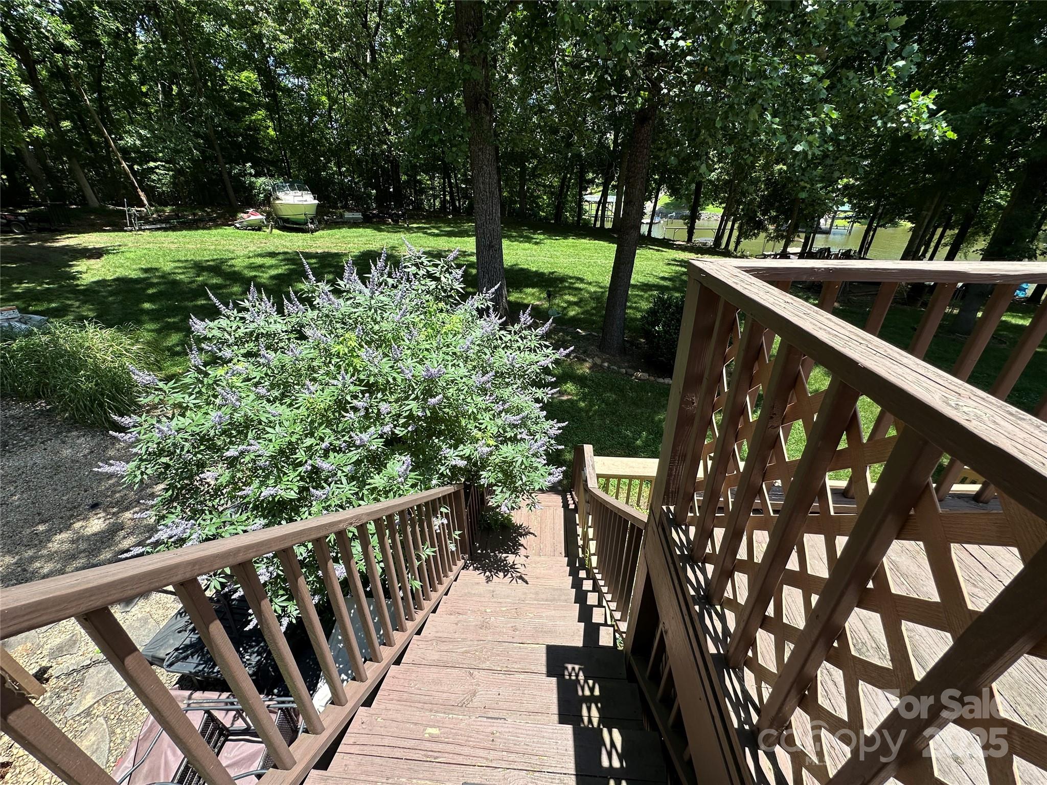 The Lake Villas - Residential